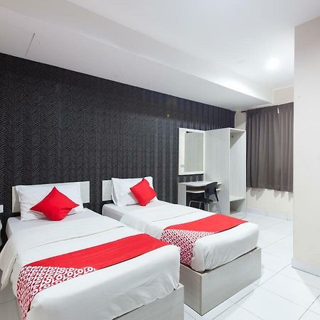 Super Oyo 1163 Hotel Pulai Ipoh Exterior foto