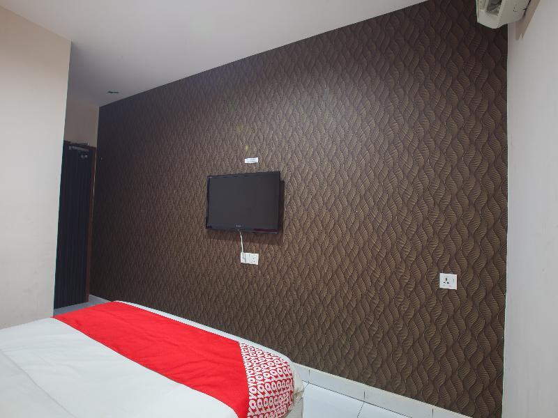 Super Oyo 1163 Hotel Pulai Ipoh Exterior foto